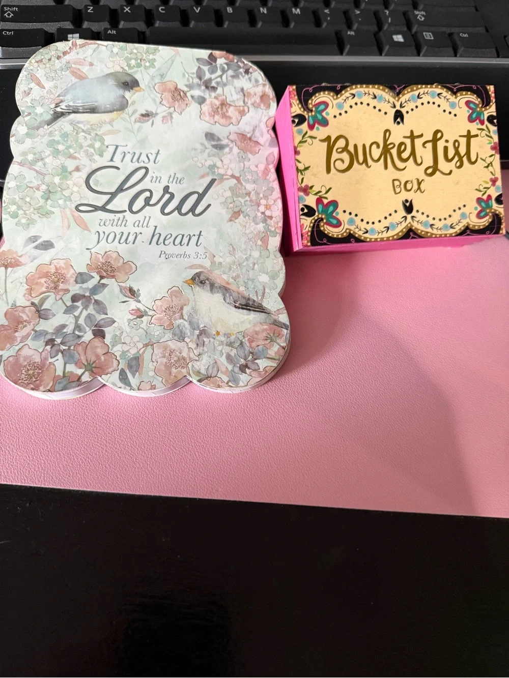 Inspirational Floral 'Trust in the Lord' notebook & Bucket list box